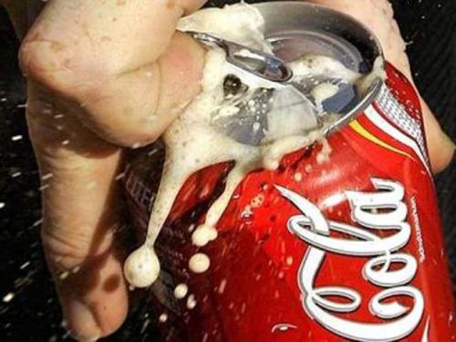 Как реагирует Ваш организм, когда Вы выпьете Кока-Колу?
