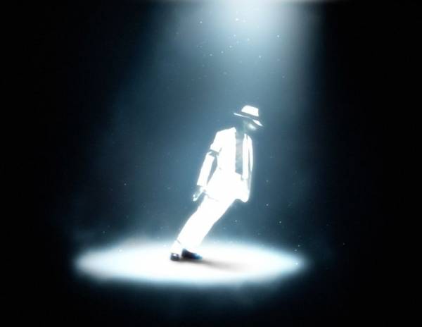 Секрет Майкла Джексона (3 фото+гифка)
