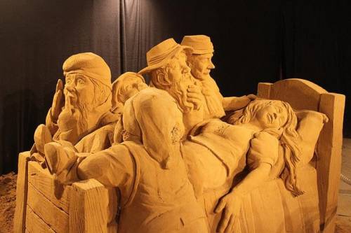 Международный фестиваль скульптур из песка в Бланкенберге
