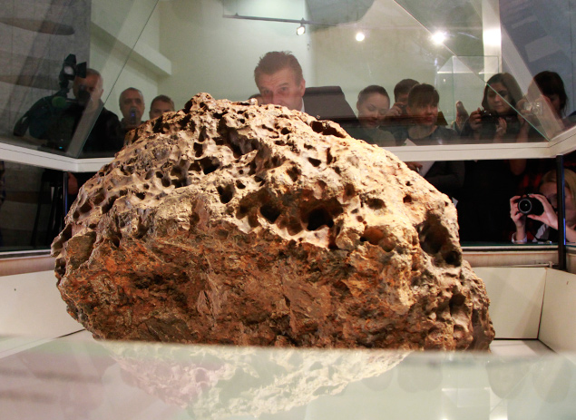 Сколько стоит посмотреть на челябинский метеорит
