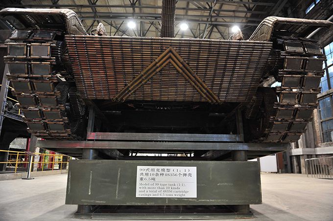Необычный танк в китайском музее
