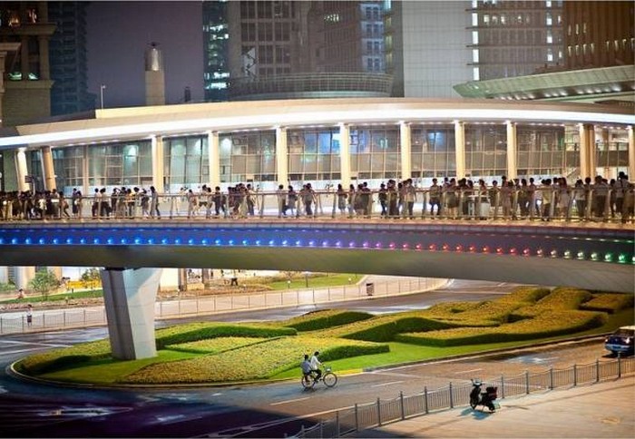 Пешеходный мост в Китае
