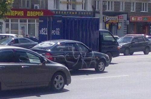 Подборка автомобилей, владельцам которых отомстили. (40 фото)
