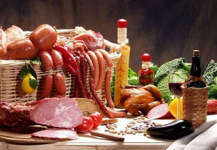 9 фактов о колбасах и сосисках
