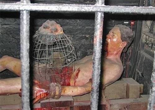 5 самых страшных пыток в истории
